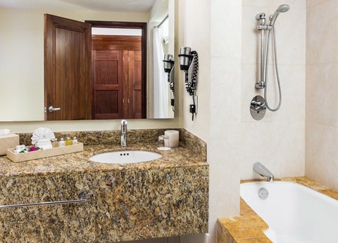 Circuit Le Yucatan Autrement & Extension Club Coralia BlueBay Grand Esmeralda 5* - 24