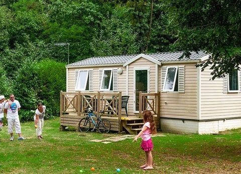 Camping Le Parc des Roches, 3* - 33
