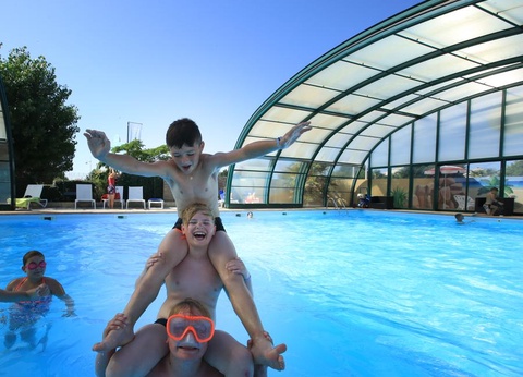 Camping Paradis - Le Grand R, 4* - 4