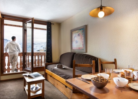 Résidence Le Cheval Blanc 3* - 28