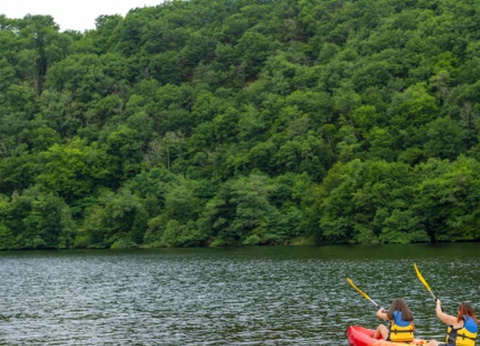 Camping Sea Green Château du Gibanel, 4* - 22