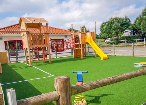 Camping La Riviera, 4* - 156