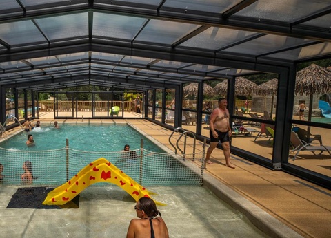 Camping des Grottes, 4* - 59