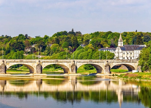 Entre culture et architecture au coeur de Tours - 4* - 10