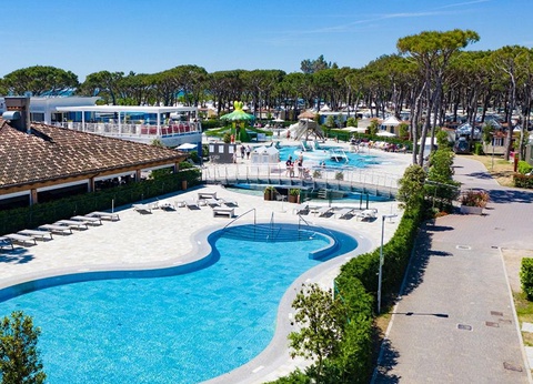 Camping Cavallino, 4* - 6