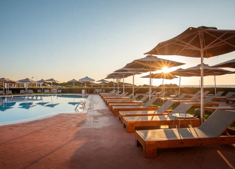 Hôtel Santa Teresa, Sardinia Curio Collection by Hilton ***** - 9