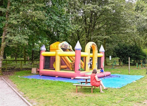 Camping Les Jardins du Morbihan, 4* - 16