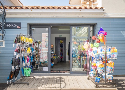 Camping Les Pirons 5* - 33