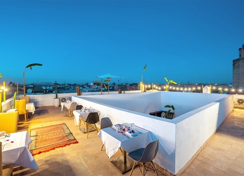 Ranya Princess Riad - 8