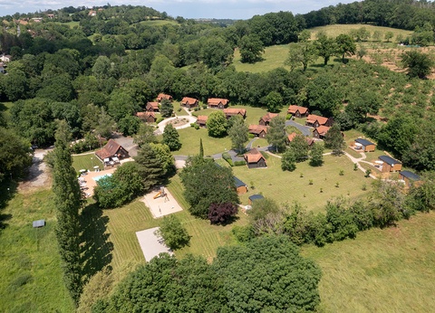 Camping Les Chalets de Thegra 3* - 3