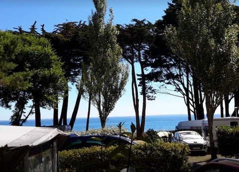 Camping bord de mer - CONGUEL (funpass non inlus), 4* - 12