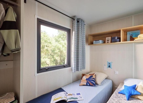 Camping Domaine de l'Epinette, 4* - 17