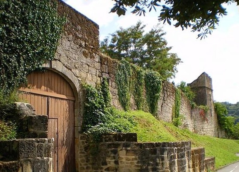 Camping La Bourgnatelle, 3* - 33