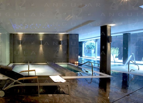 Reposez-vous à Valence dans un hôtel 4* moderne avec piscine et profitez du petit déjeuner inclus - 4* - 18