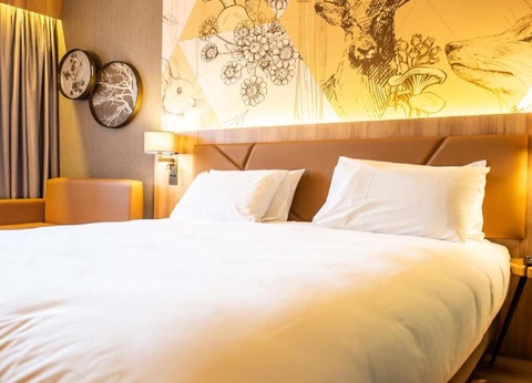 Un voyage au centre de la terre à la découverte de nombreux trésors géologiques... - 4* - 28