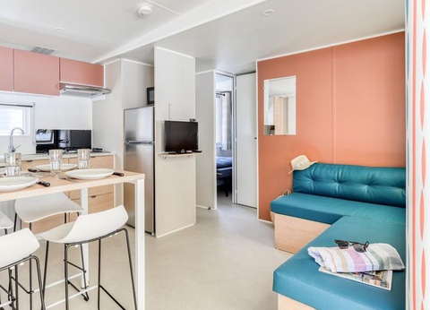 hu Montescudaio village, 3* - 167