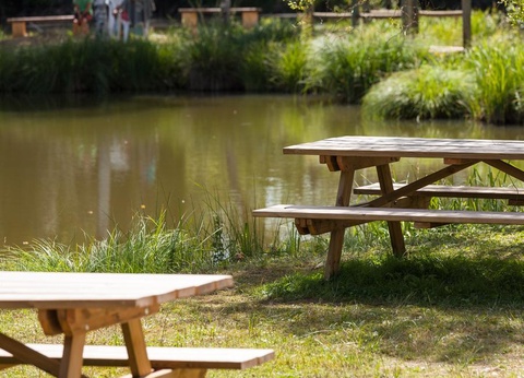 Camping Le Val d'Ussel, 4* - 24