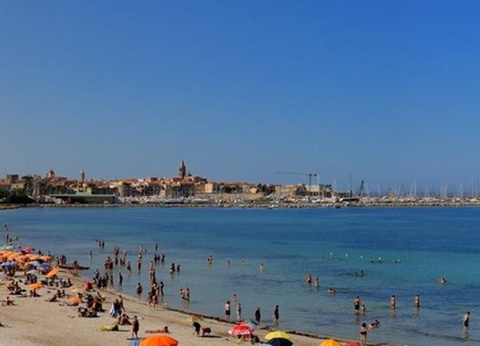 Camping Torre del Porticciolo, 4* - 83