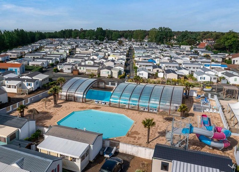 Camping Les Rouillères, 4* - 32