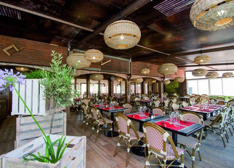 Camping Montana Parc - Oasis Village 5* - 11