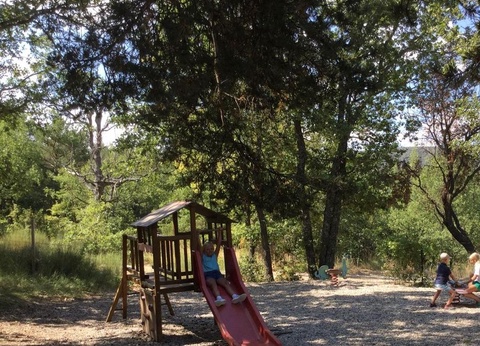 Camping le Domaine de Chanteraine, 3* - 27