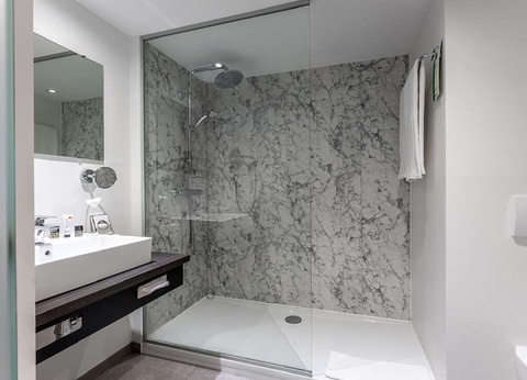 Plongez-vous dans l'ambiance magique de Noël à Bruges - 4* - 24