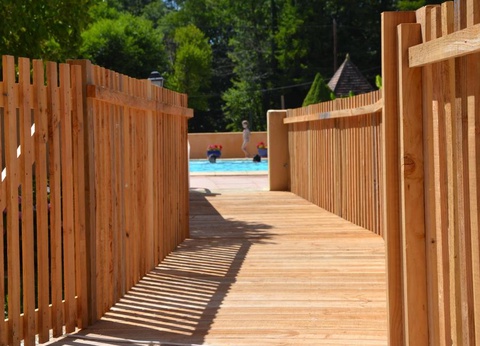 Camping Le Pont de Mazerat, 4* - 71