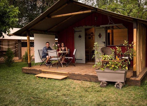 Flower Camping Le Soleil des Bastides, 3* - 10