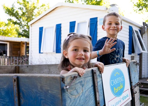 Camping La Grand Métairie - Camping Paradis, 4* - 7