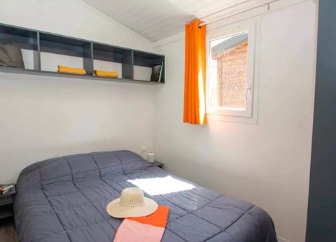 Flower camping À La Rencontre du Soleil, 4* - 12