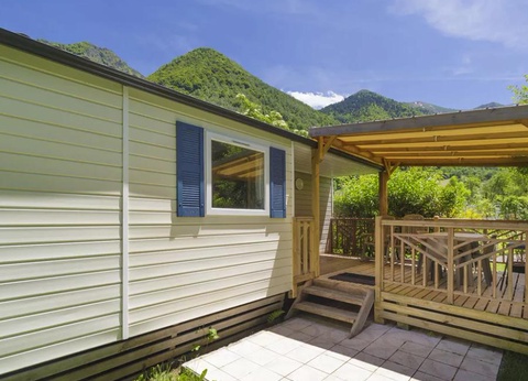 Flower Camping Pyrénées Natura, 4* - 24