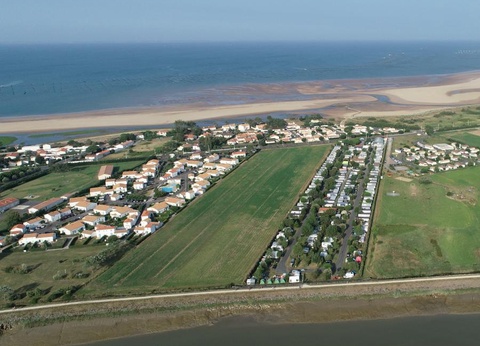 Camping Paradis - Le Grand R, 4* - 12