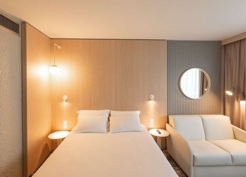 Cadre calme et reposant près de Mâcon - 4* - 63