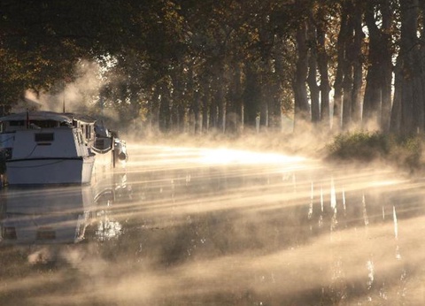 Camping Les Berges du Canal, 4* - 76