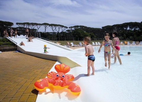 Hu Park Albatros Village, 4* - 93