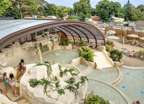 Flower Camping Au Bois des Biches, 4* - 4