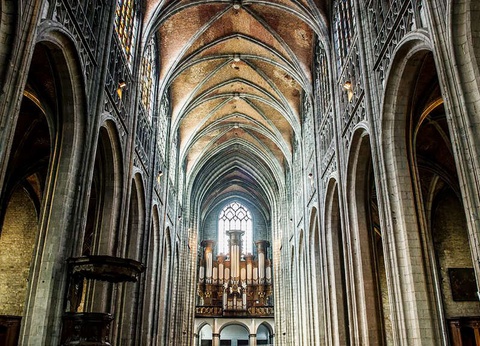 Carrefour: détente deluxe 4* en chambre supérieure à Mons - 4* - 15