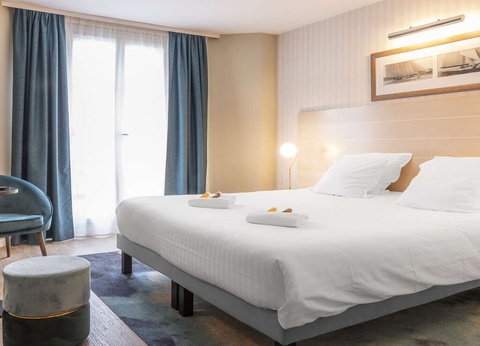 Détente face à la mer à Trouville en Normandie, accès piscine chauffée - 4* - 15