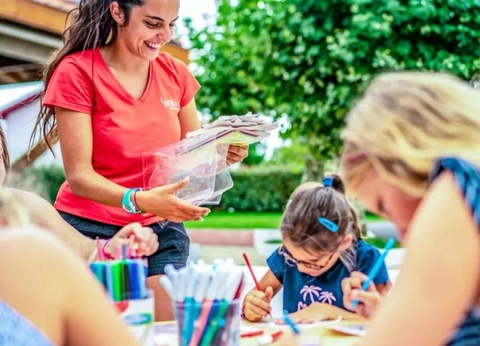 Yelloh! Village Domaine Berrua, 4* - 9