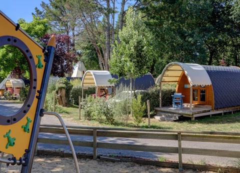 Camping L'Etang du Pays Blanc, 4* - 16