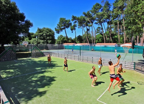 Camping Le Logis, 4* - 6