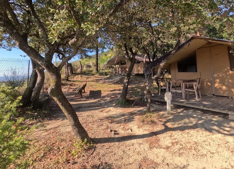 Camping les Terrasses Provençales, 4* - 11
