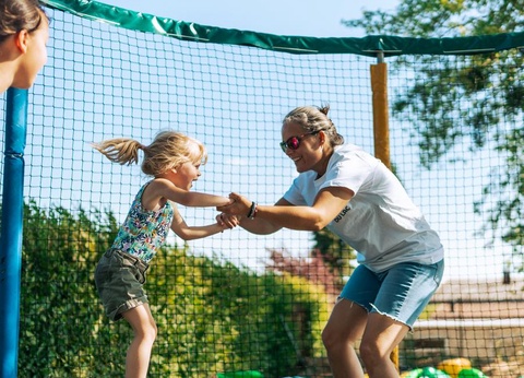 Sunêlia Camping les Nids du Lac, 4* - 4