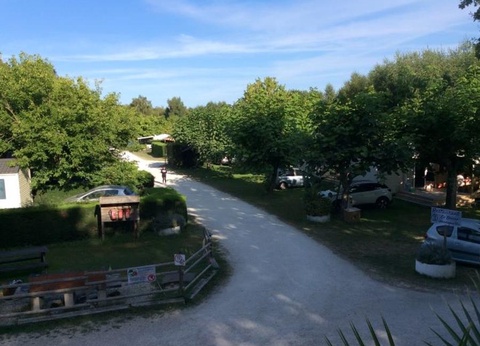 Camping Les Franquettes, 4* - 37