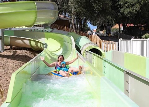 Camping Le Petit Rocher, 4* - 6