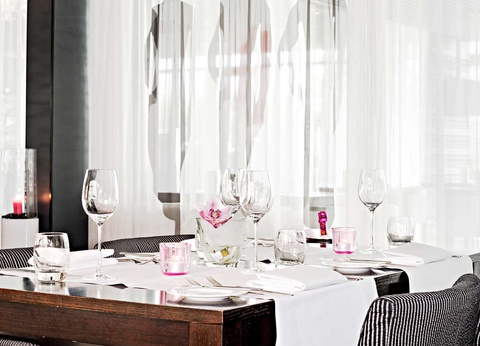 Nuitée, balade à vélo et dîner à Amsterdam avec accès au Keukenhof - 4* - 22