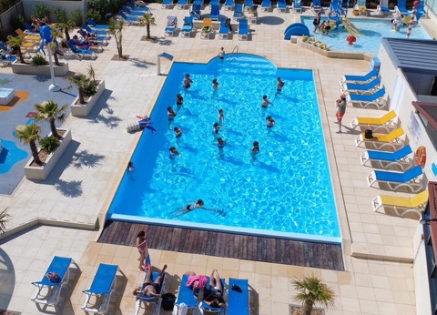 Flower Camping La Guichardière, 4* - 34