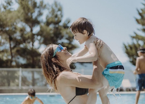 Camping La Presqu'île 4* - 69