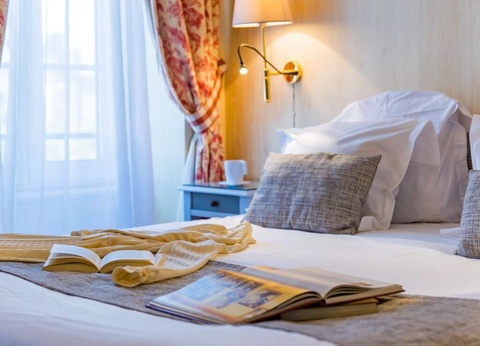 Escapade à deux avec champagne au coeur de Dinan - 3* - 4