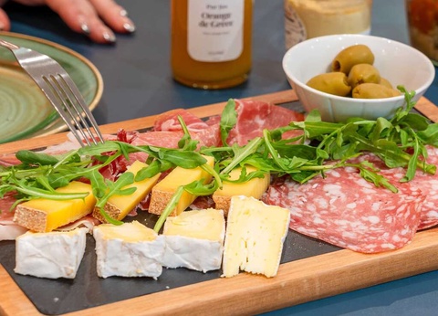 Chambre quadruple idéalement situé dans l'ouest de Paris - 4* - 14